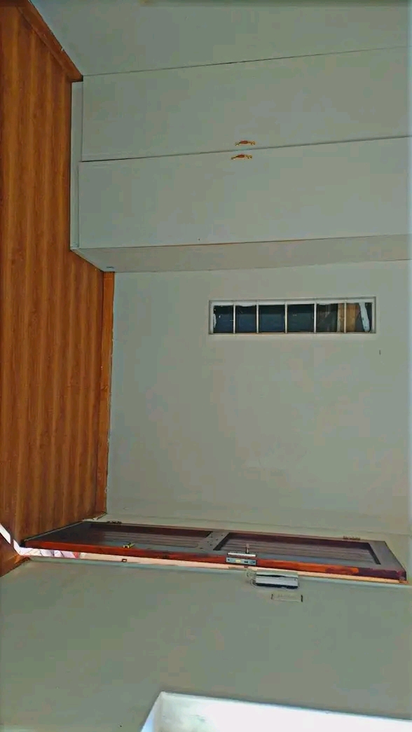 Room for bachelor available for immediate occ  in Kempton Park