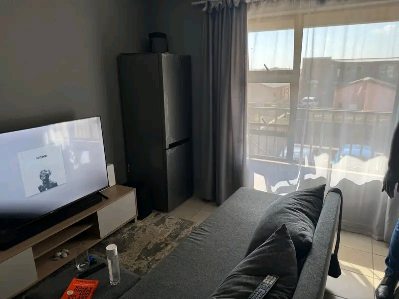 1-bedroom apartment for rent 

💰 rent: r  in Mabuya Park