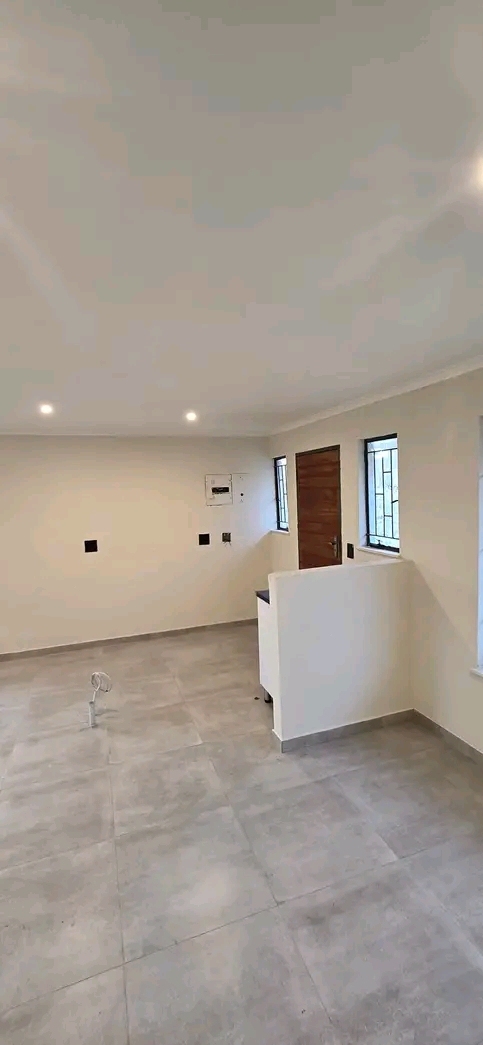 3 bed 1 bath house available for rent.
rent   in Alexandra