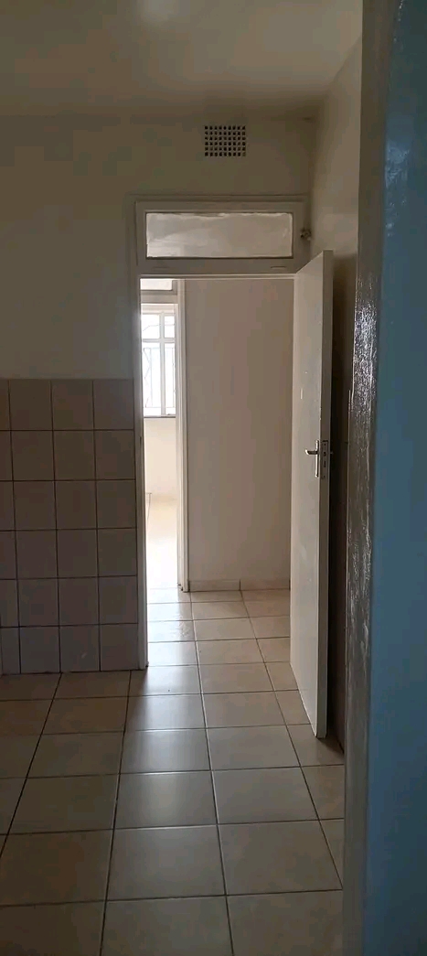 A open plan 2 bedroom flat available at turf   in Turffontein