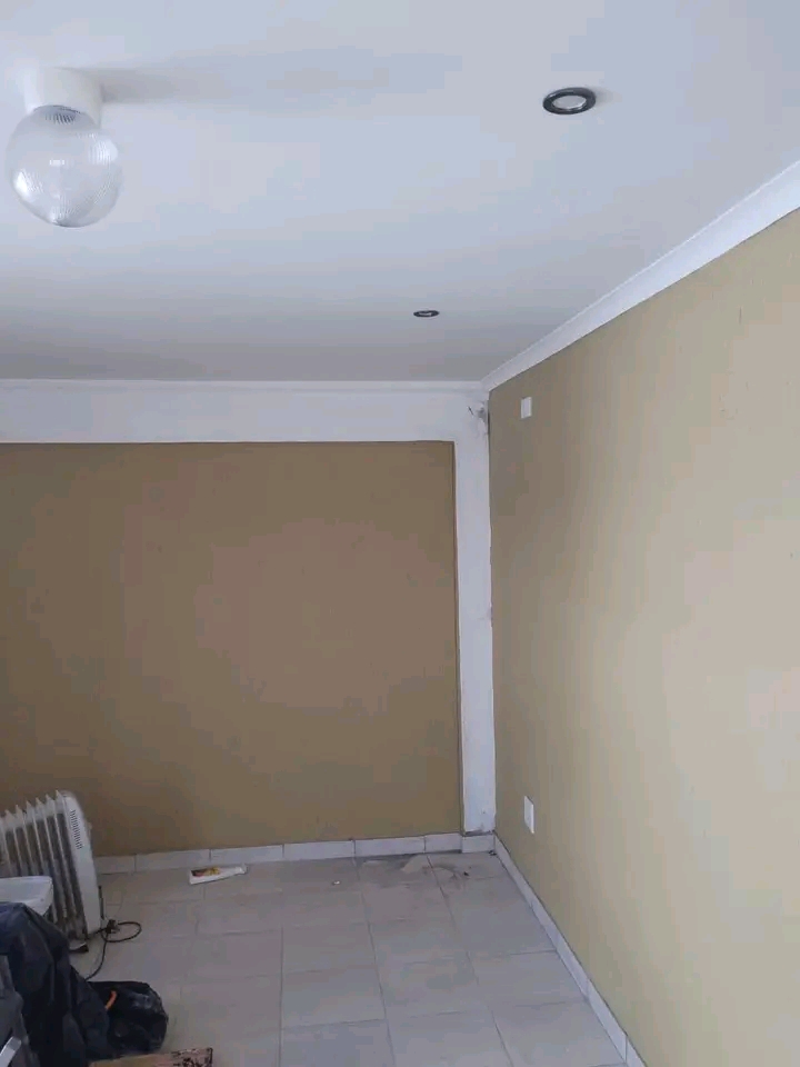 Garage size available to rent in nelmapius ex  in Mamelodi