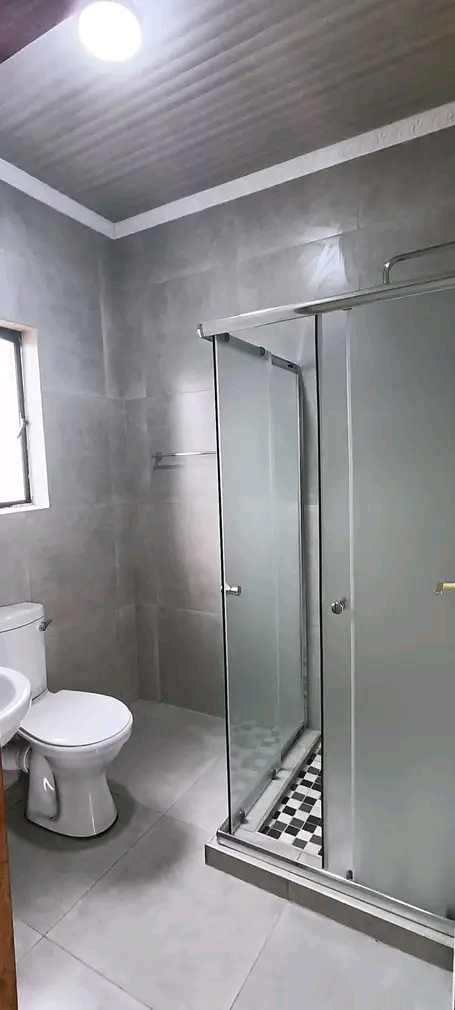 Area:dawnpark 📍
rental price:r4300 plus d  in Dawn Park