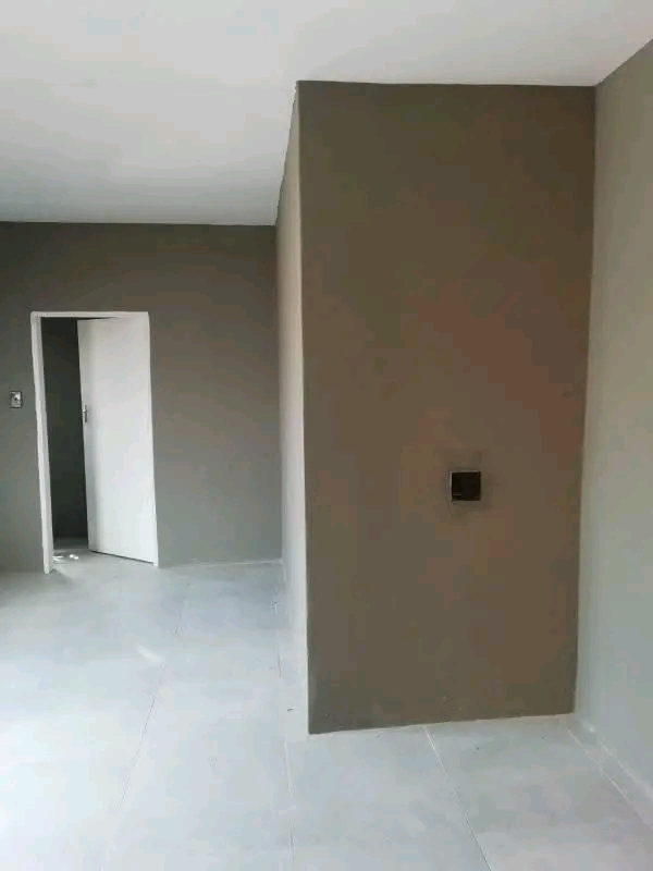 Bachelor unit available for rental with showe  in Devland