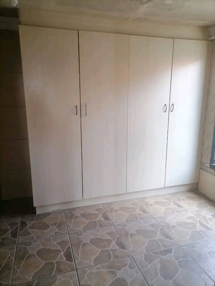 On show: leboeng section

cozy 2 bedroom ho  in Tembisa