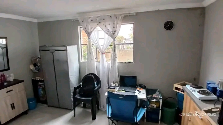 Spacious room available in west d3..parking a  in Mamelodi