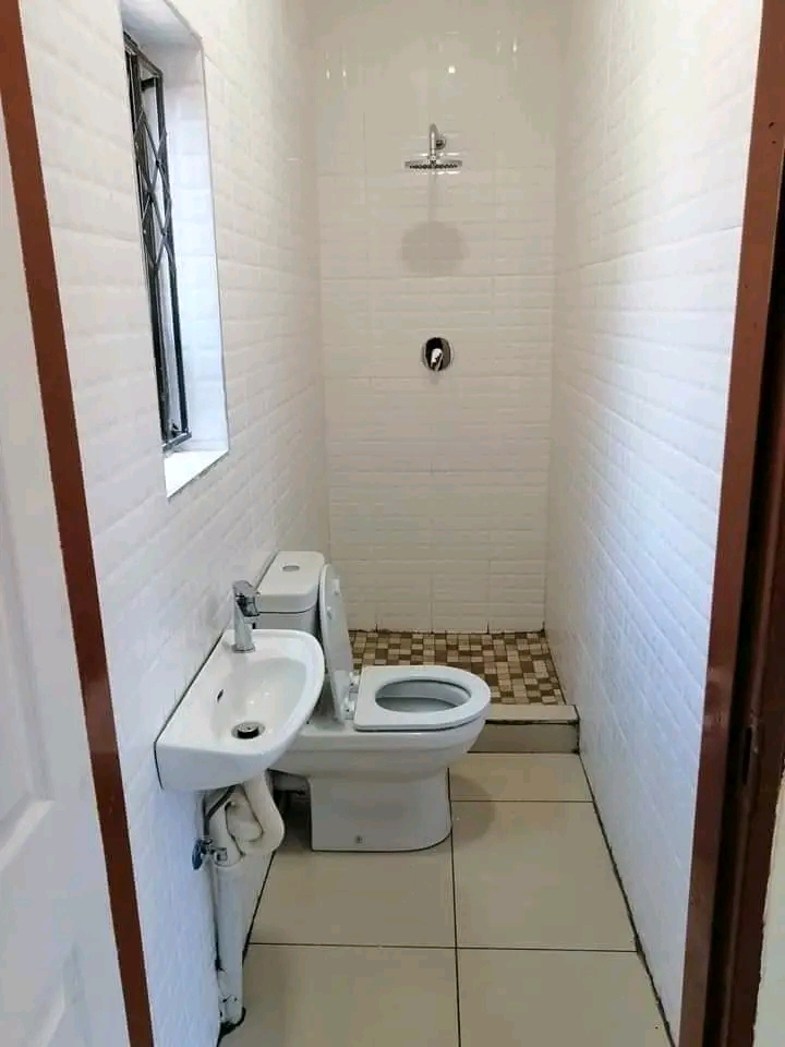1 x  apartment available at ext 2 next to kaa  in Kaalfontein
