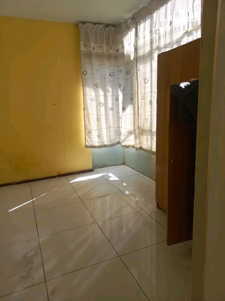 Accomodation (room) available 01 may 2024 in   in Sunnyside