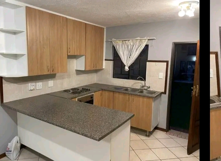 3 bedroom 2 bathroom apartment in sagewood 
  in Midrand
