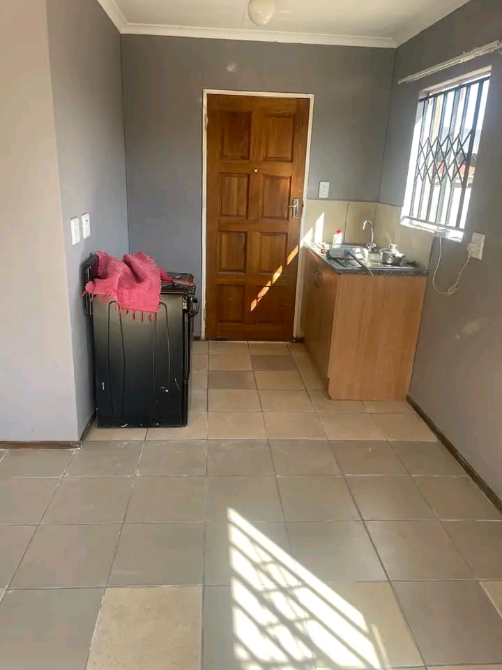 2 bedroom house available at ext 27.pre paid   in Protea Glen
