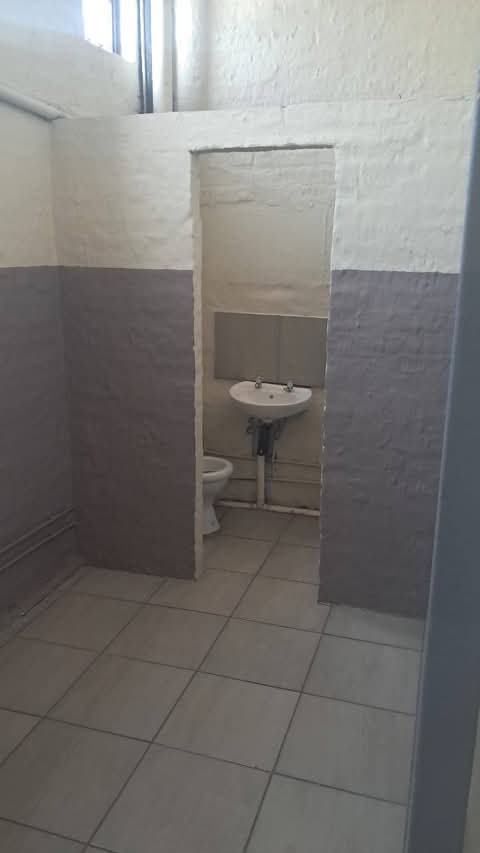 Free uncapped wifi now available
>>>short-te  in Maboneng