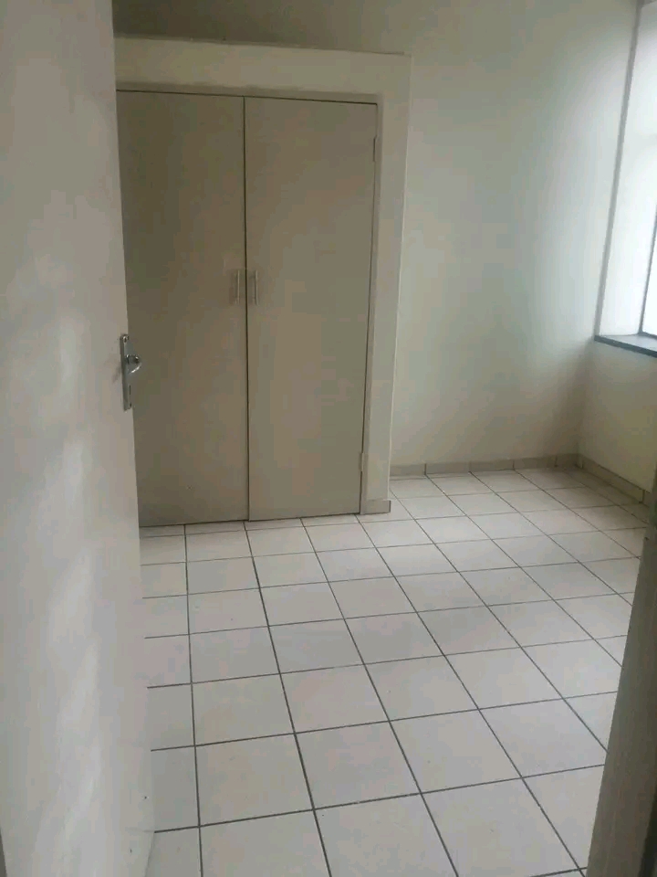 For 1 bedroom flats. philadelphia building is  in Johannesburg