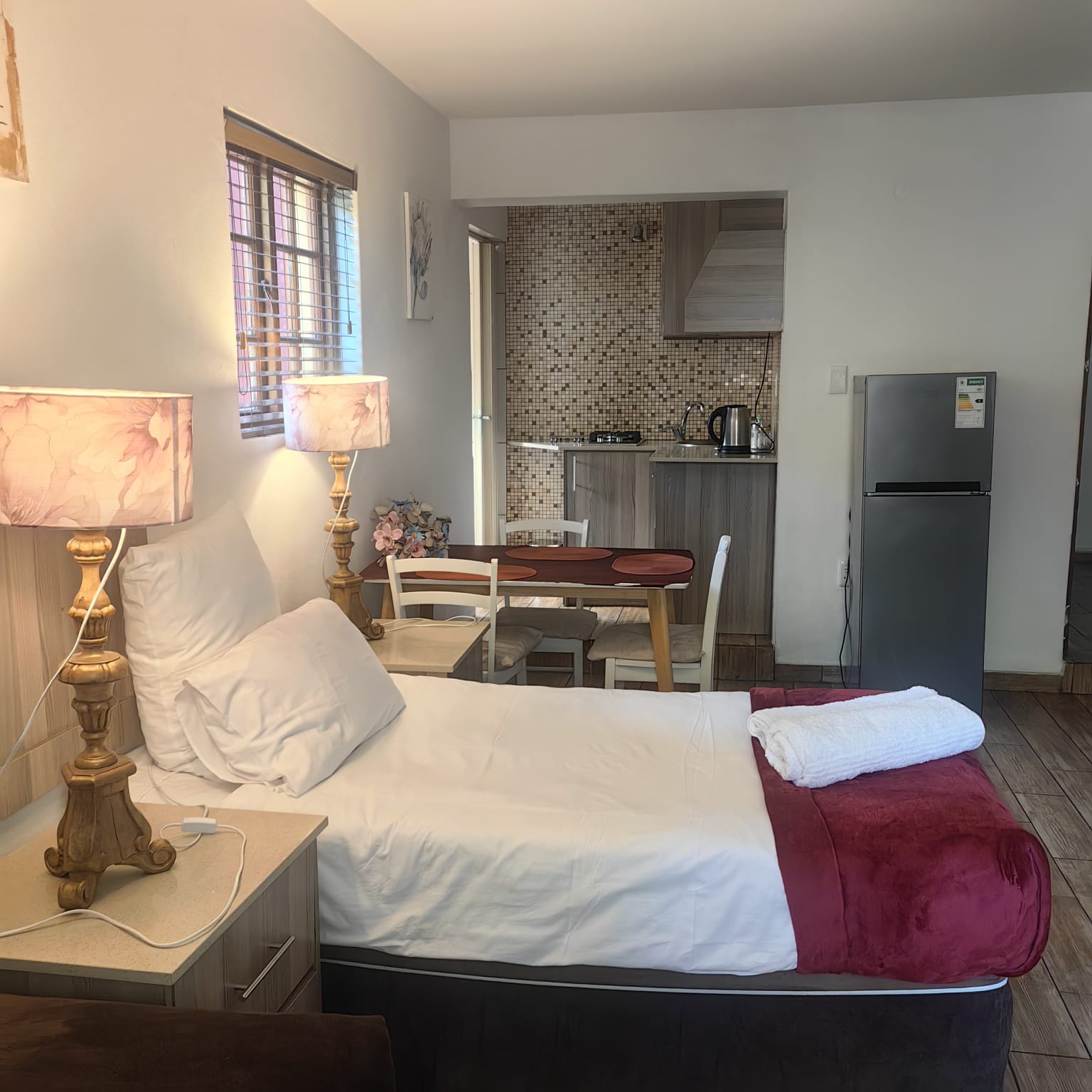 50 galena  
short term 

50 galena offers  in Roodepoort