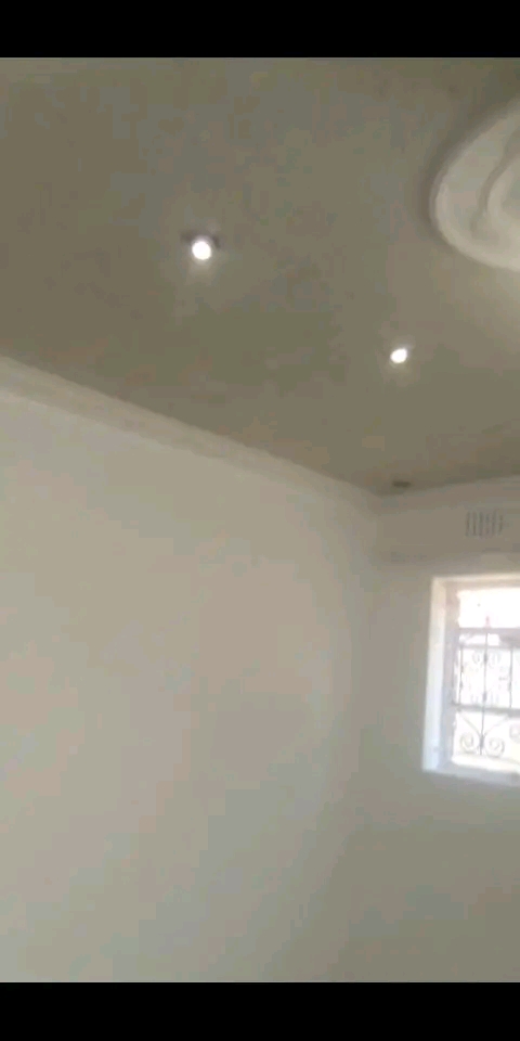 Big room at (hector peterson side)r1700+ depo  in Orlando West