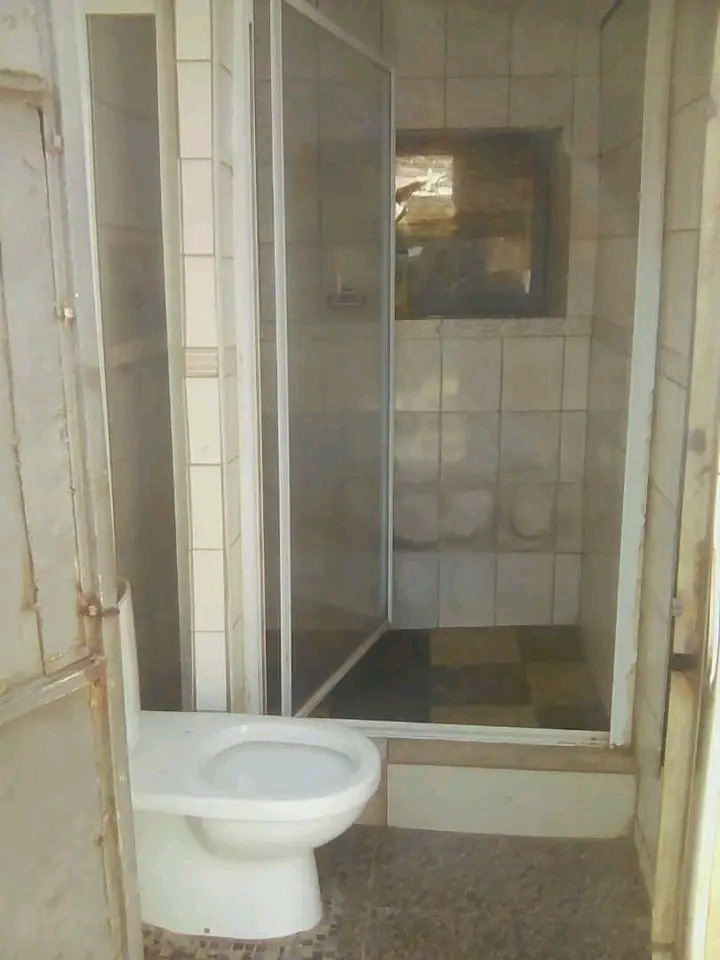 2 separate rooms available for rental in the   in Protea Glen