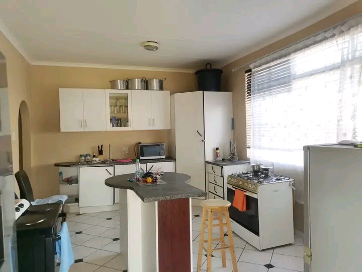 2 bedrooms house with a potential of 2,5 bedr  in Primrose