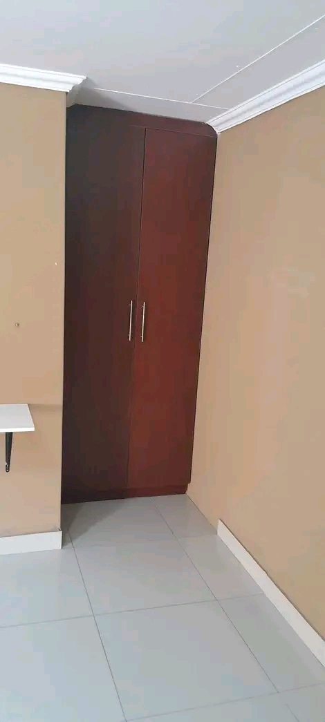 Bachelor room available to rent immediately
  in Vosloorus
