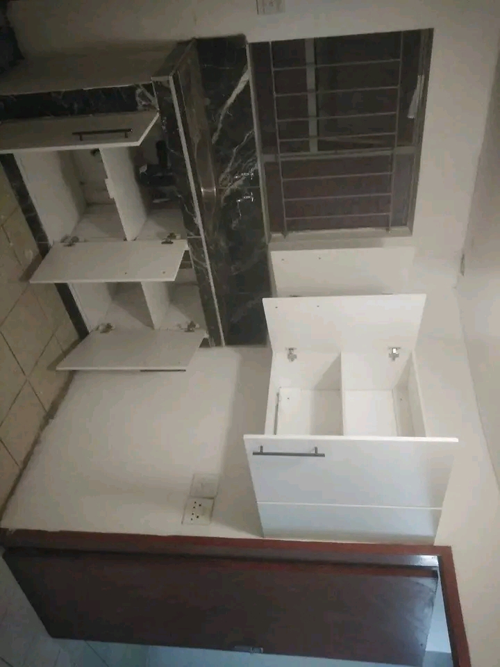 Flats to let in number 2 norman street
1 bed  in Rosettenville