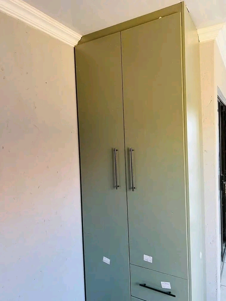 Stylish batchelor available in eastfield ext   in Vosloorus