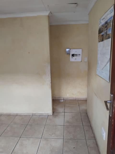 2 bedroom house rental 
key details 
- rent  in Tembisa
