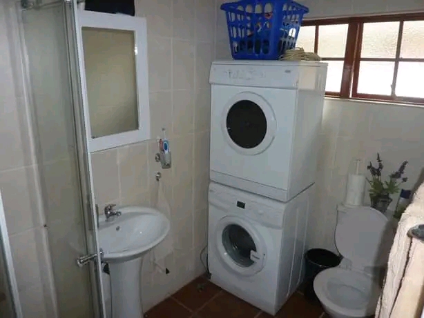 Cute cottage to rent in hillcrest. 
availabl  in Hillcrest