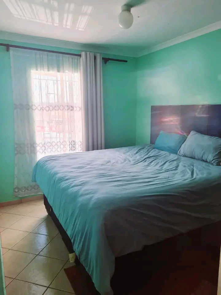 2 bedroom townhouse available to rent in ext   in Olievenhoutbosch