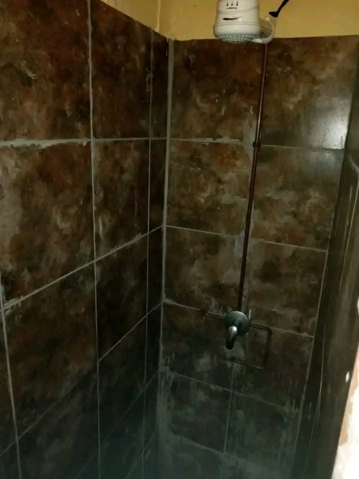 Rdp available at absa ext 36, 2 bedrooms, din  in Olievenhoutbosch