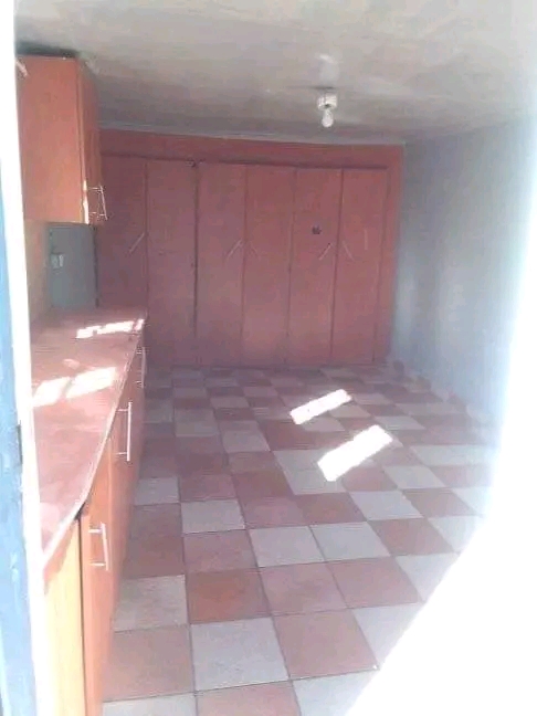 Very clean and nice looking single room in a   in Turffontein