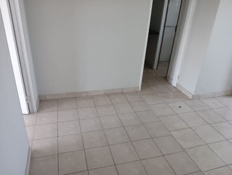 1 bedroom flat to rent max 3 people 
highris  in Berea