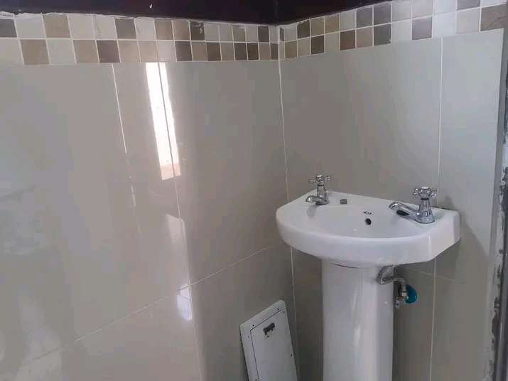 1 bedroom 1 bath cottage for rent in ext. 16   in Protea Glen