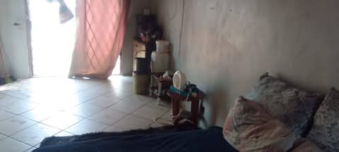 Garage size room is available for rental 
pr  in Diepkloof
