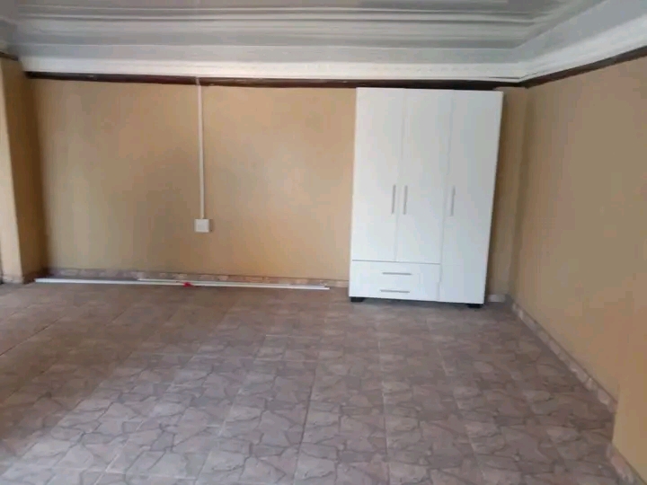 *new rentals ‼️
*available immediately �  in Norkem Park