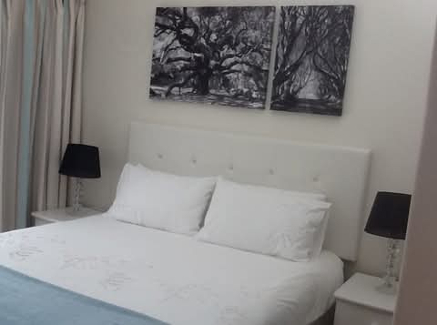 2 bedroom 2bathroom apartment
available now  in Rivonia