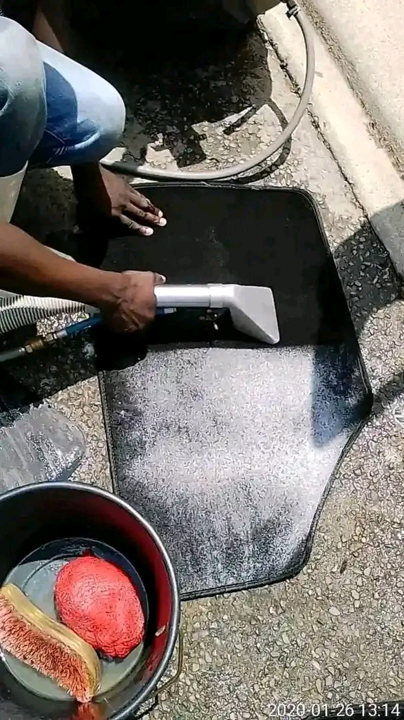 We clean mattresses,couches,carpets,car inter  in Kensington