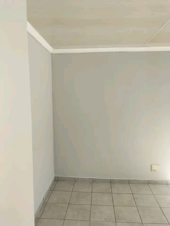 Rooms available immediately extension 2 packi  in Ivory Park