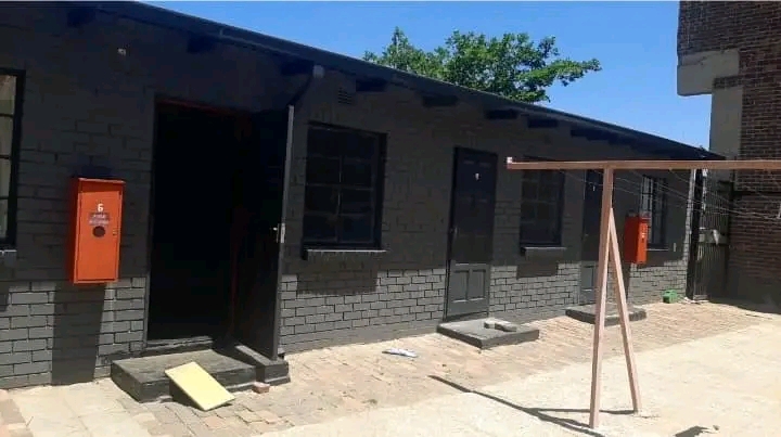 Are you looking for a clean and safe place to  in Kempton Park