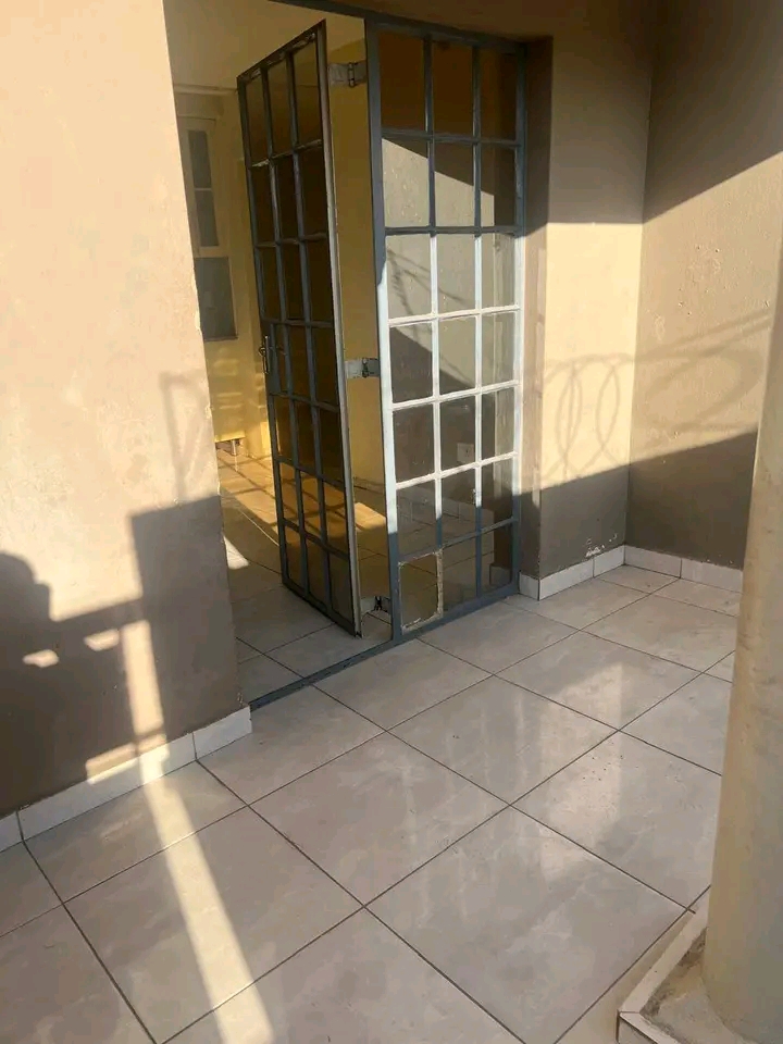 3 bedroom house to rent.fully furnished and w  in Ebony Park
