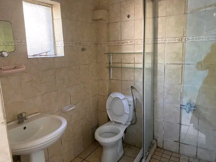 Available immediate.
cozy granny flat perfec  in Boksburg