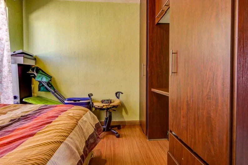 3 bedroom house for rental all bedrooms are f  in Birch Acres