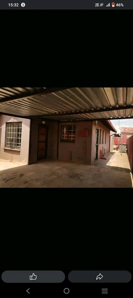 3 bedrooms house for rental is now available   in Protea Glen
