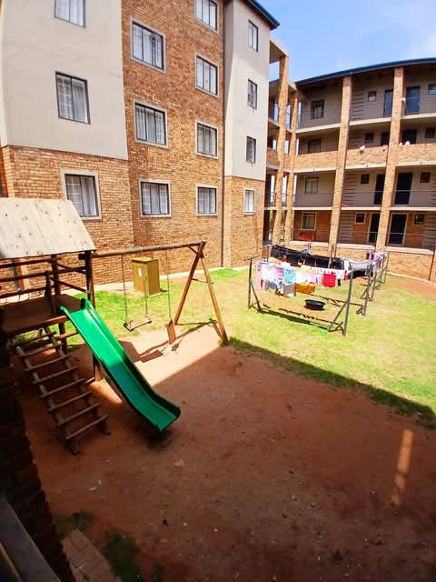 2 bedrooms apartment for sale in south of joh  in South Hills