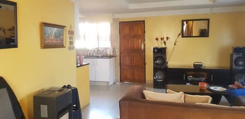 A 3 bedroom house is available in midrand
re  in Rabie ridge