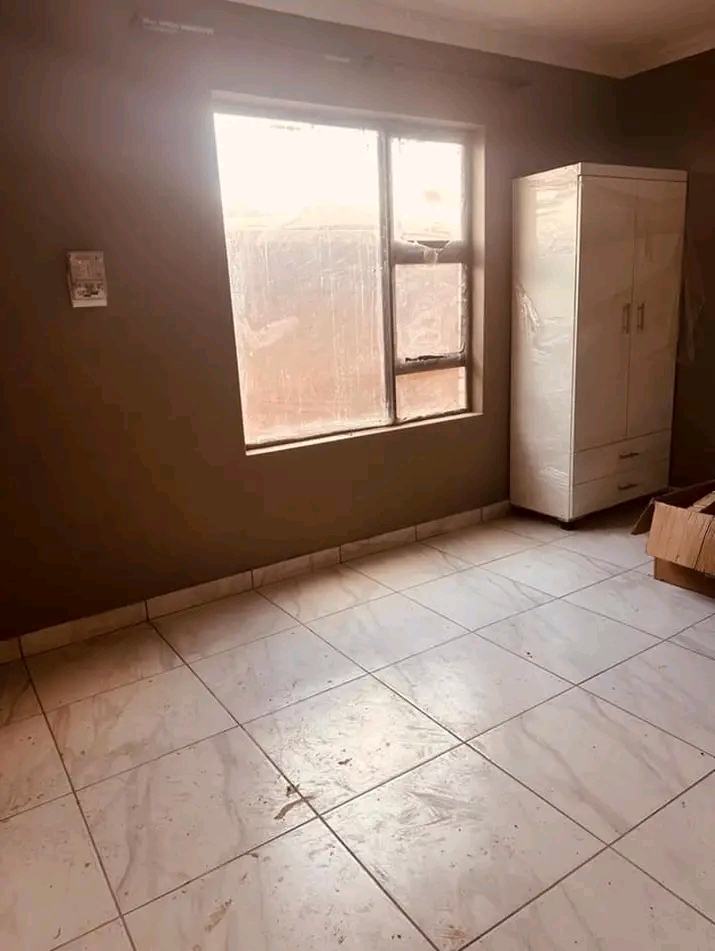 Newly builded neat and spacious bachelors is   in Birch Acres