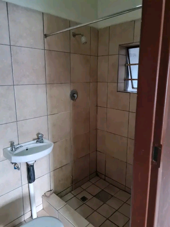 Room to let at 24 president garden street wat  in Turffontein