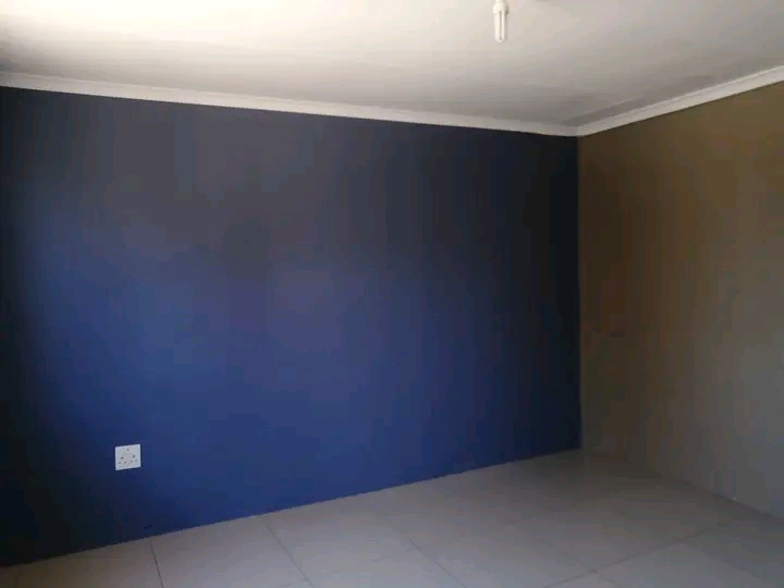 We have two separate rooms available for r150  in Braamfischer