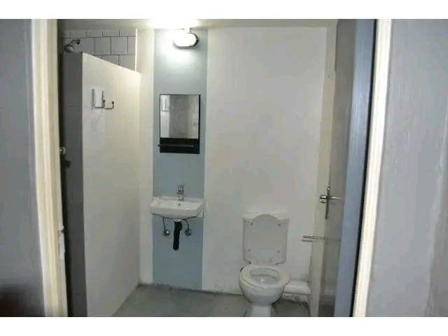 Maboneng bachelor apartment

maboneng apart  in Maboneng