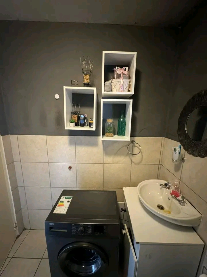 Beautiful 2 bedrooms flat to be available on   in Fleurhof