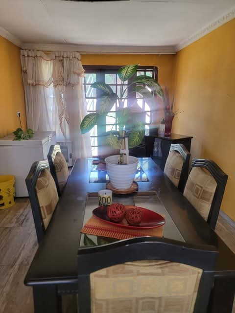 Take advantage of this beautiful house (renta  in Dawn Park