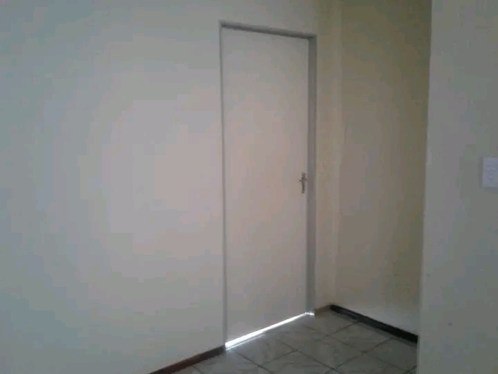 A spacious room for rent in a secured complex  in Midrand
