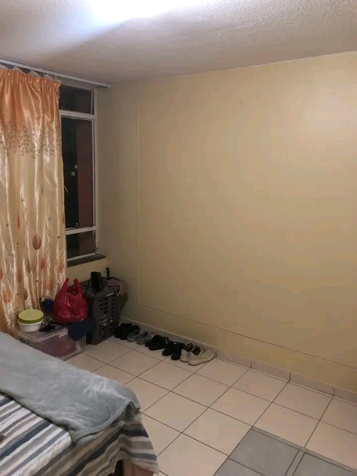 Standard room available in acardia francis bo  in Acardia