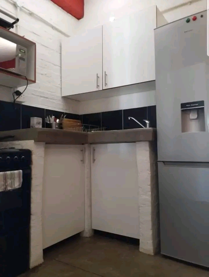 Adress 260 main street,
craftsmanship apartm  in Maboneng